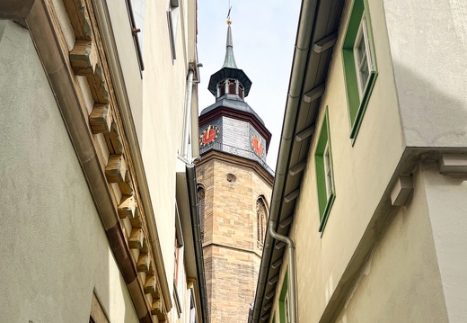 23-03-17 12-03-04 4899